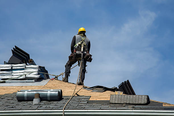 Professional Metal Roofing technician working in Celina, TN